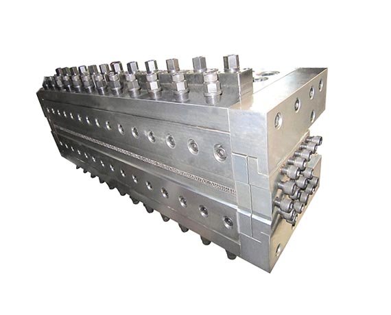Lattice plate mould and shaping mould